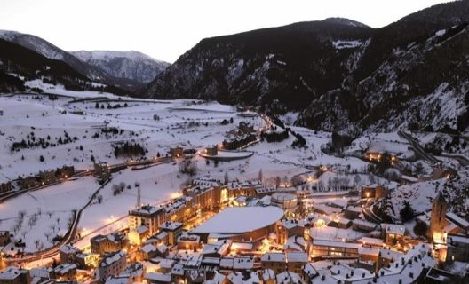 Apartamentos Canillo Pie De Pistas 3000