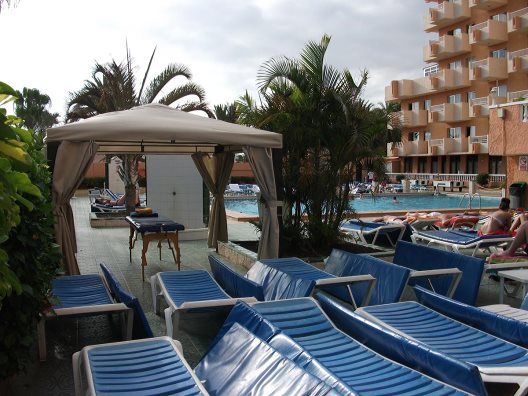 Apartamentos Caribe