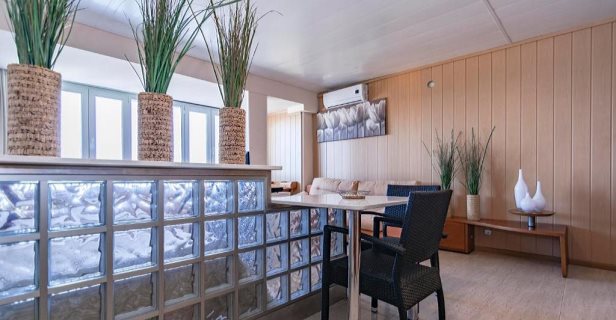 Apartamentos Carihuela Beach