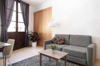 Apartamentos Casa Gracia Barcelona Suites