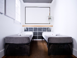 Apartamentos Casa Gracia Barcelona Suites