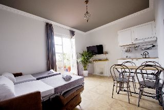 Apartamentos Casa Gracia Barcelona Suites