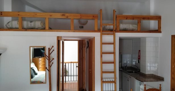 Apartamentos Casa Vella Popaire