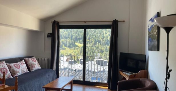 Apartamentos Casa Vella Popaire