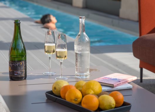 Apartamentos Casagrand Luxury Suites