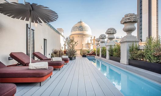 Apartamentos Casagrand Luxury Suites