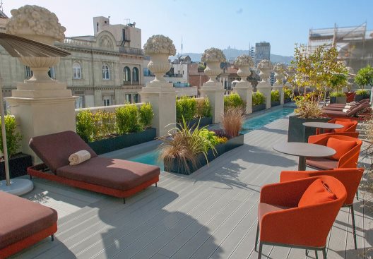 Apartamentos Casagrand Luxury Suites