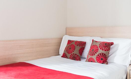 Apartamentos Casp 74