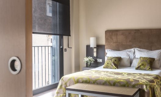 Apartamentos Casp 74