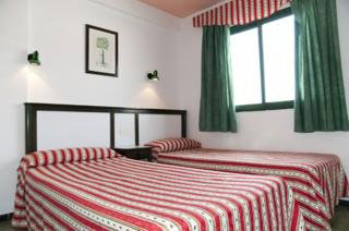 Apartamentos Castillo Del Sol