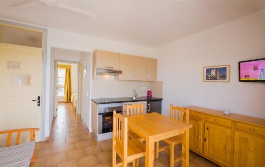 Apartamentos Charco Del Conde
