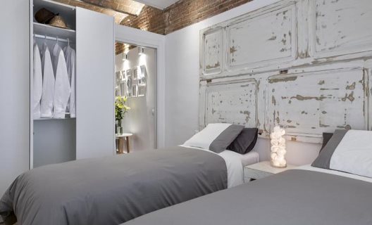 Apartamentos Charming Parallel