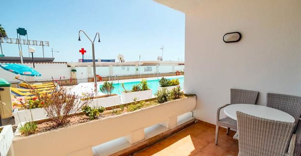 Apartamentos Colina Mar