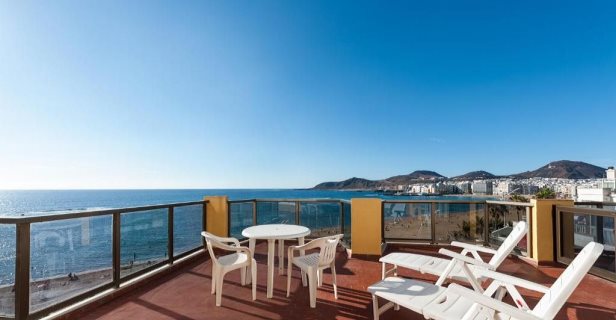 Apartamentos Colon Playa