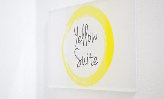 Apartamentos Color Suites