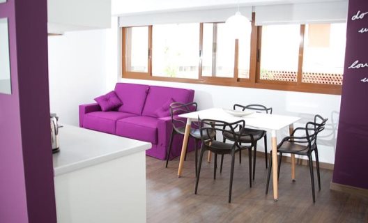 Apartamentos Color Suites