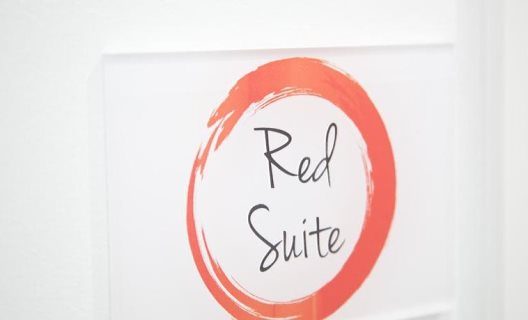 Apartamentos Color Suites