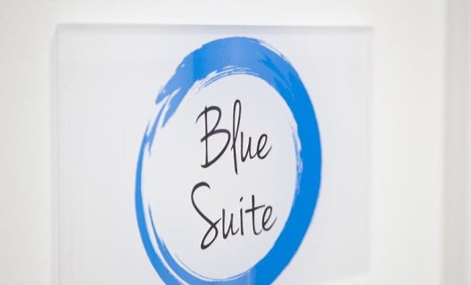 Apartamentos Color Suites