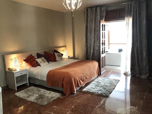 Apartamentos Cons Da Garda