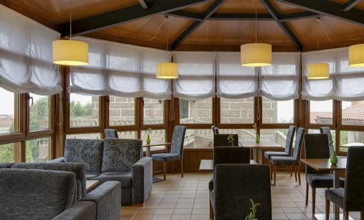 Apartamentos Cons Da Garda