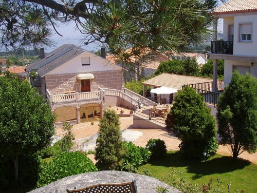 Apartamentos Cons Da Garda