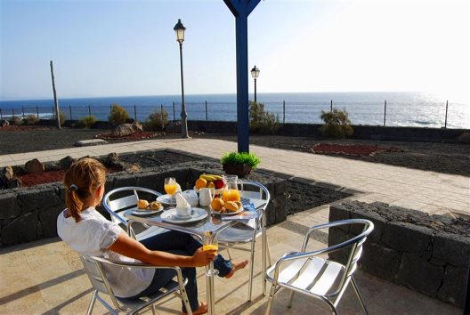 Apartamentos Coral Beach