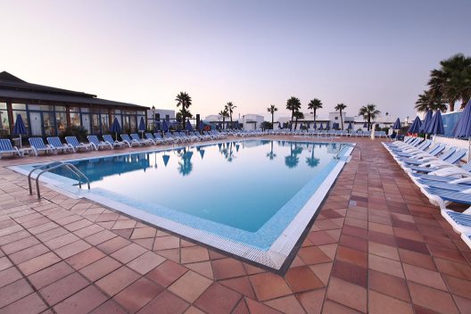 Apartamentos Coral Beach