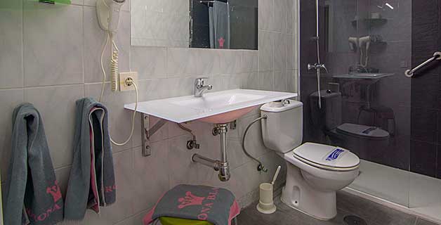 Apartamentos Corona Blanca