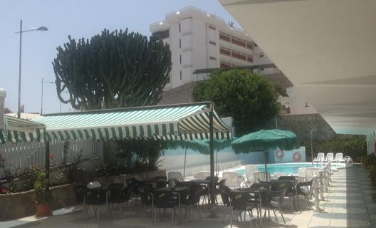 Apartamentos Corona Cedral