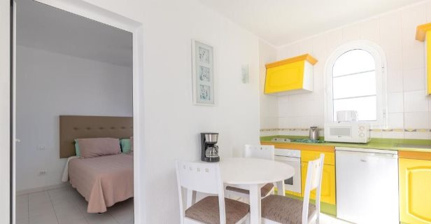 Apartamentos Corona Mar