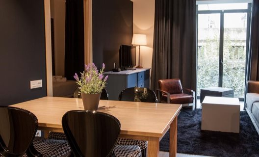 Apartamentos Cosmo Consell De Cent  Plaza Universitat