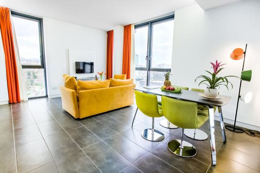 Apartamentos Cosmo Sants
