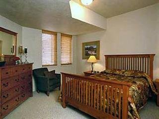 Apartamentos Crestview Condominiums