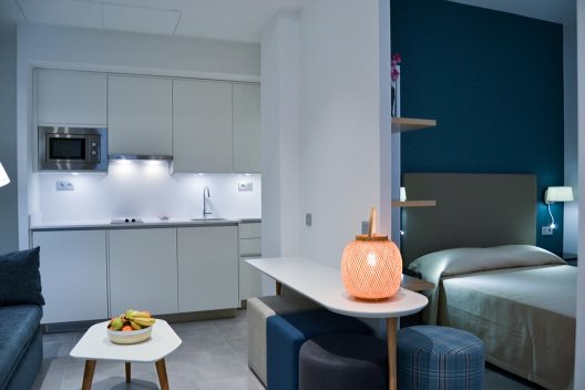 Apartamentos Debambu Larios