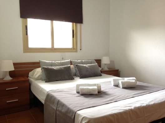 Apartamentos Decathlon-pentalon-maraton