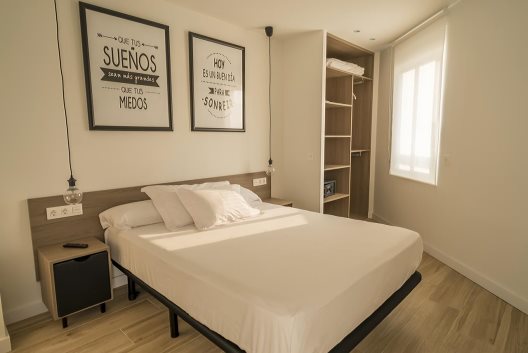 Apartamentos Dubamar