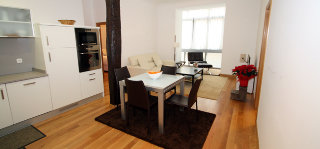 Apartamentos Easo