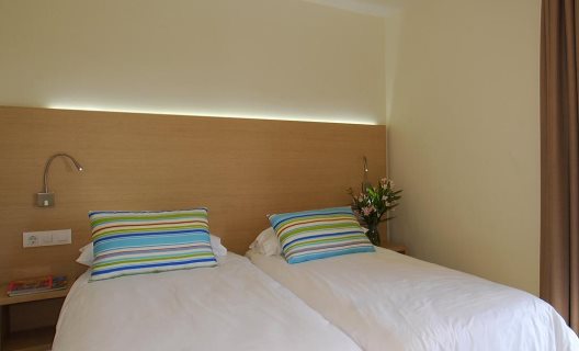 Apartamentos Eden