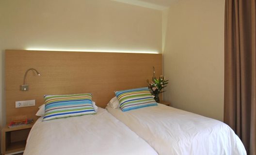 Apartamentos Eden
