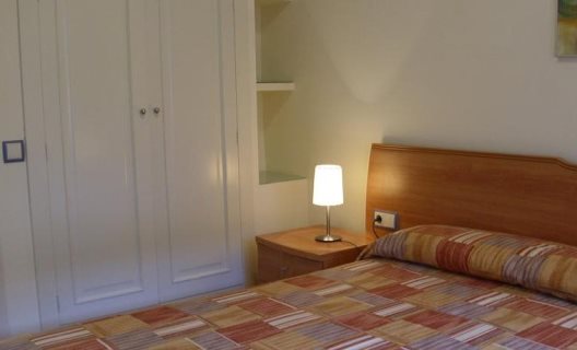 Apartamentos Edifici Llevant I Ponent