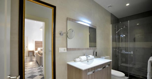 Apartamentos El Armador Casa Palacio