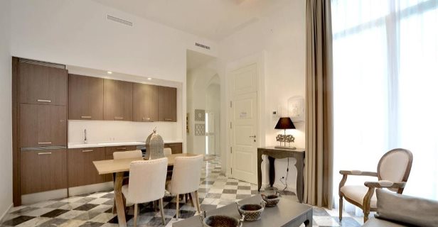 Apartamentos El Armador Casa Palacio