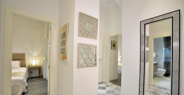 Apartamentos El Armador Casa Palacio