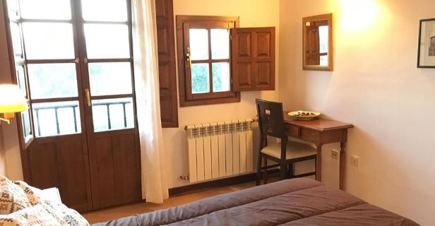 Apartamentos El Cardeo