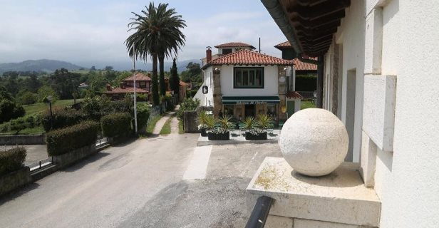 Apartamentos El Cardeo