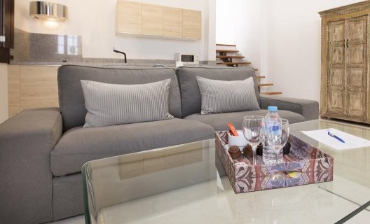 Apartamentos El Charco Suite