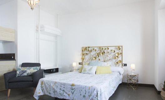 Apartamentos El Charco Suite
