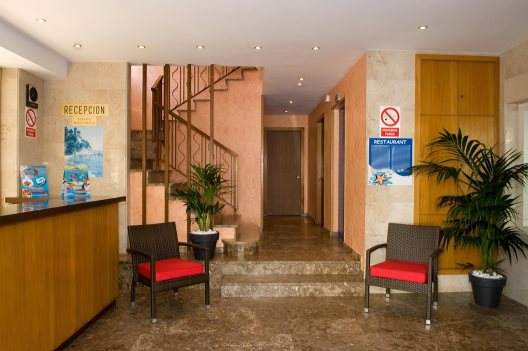 Apartamentos El Dorado