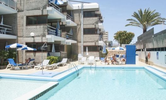 Apartamentos El Paseo