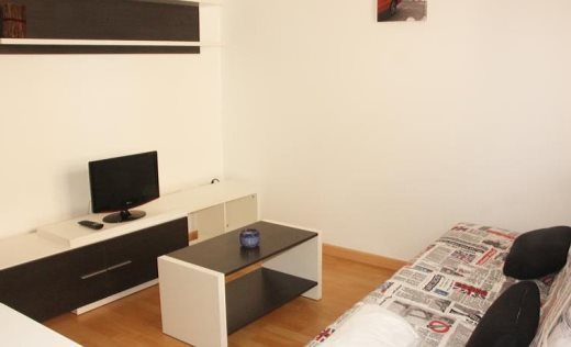 Apartamentos El Pilar Suites 3000
